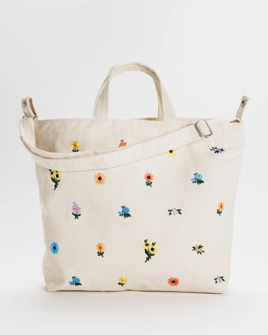Horizontal Zip Duck Bag Embroidered Ditsy Floral | Baggu Deals