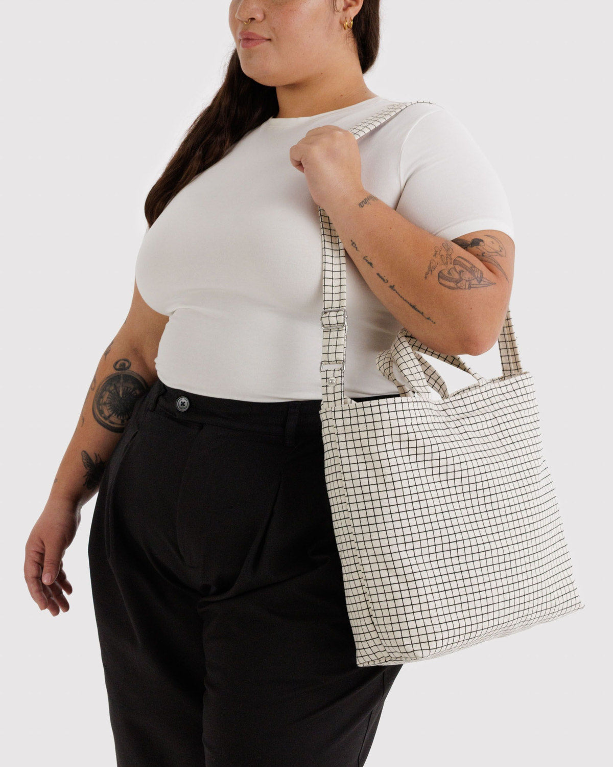 Horizontal Zip Duck Bag Natural Grid | Baggu Sale