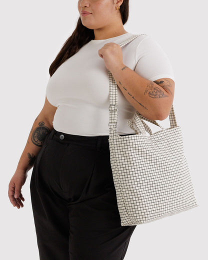 Horizontal Zip Duck Bag Natural Grid | Baggu Sale