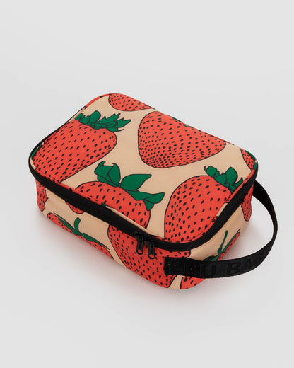 Lunch Box Strawberry | Baggu Smart Buy