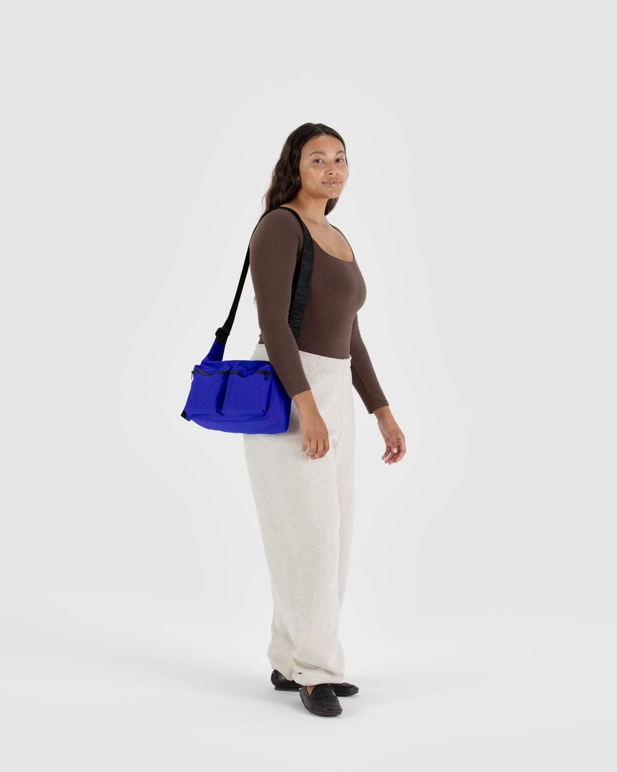 Medium Cargo Crossbody Lapis | Baggu Classic