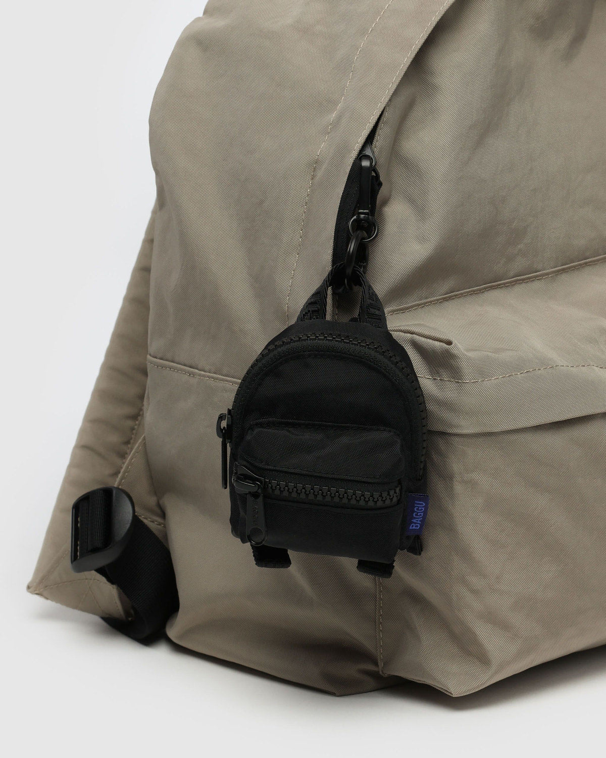 Backpack Charm Black | Baggu Great Value