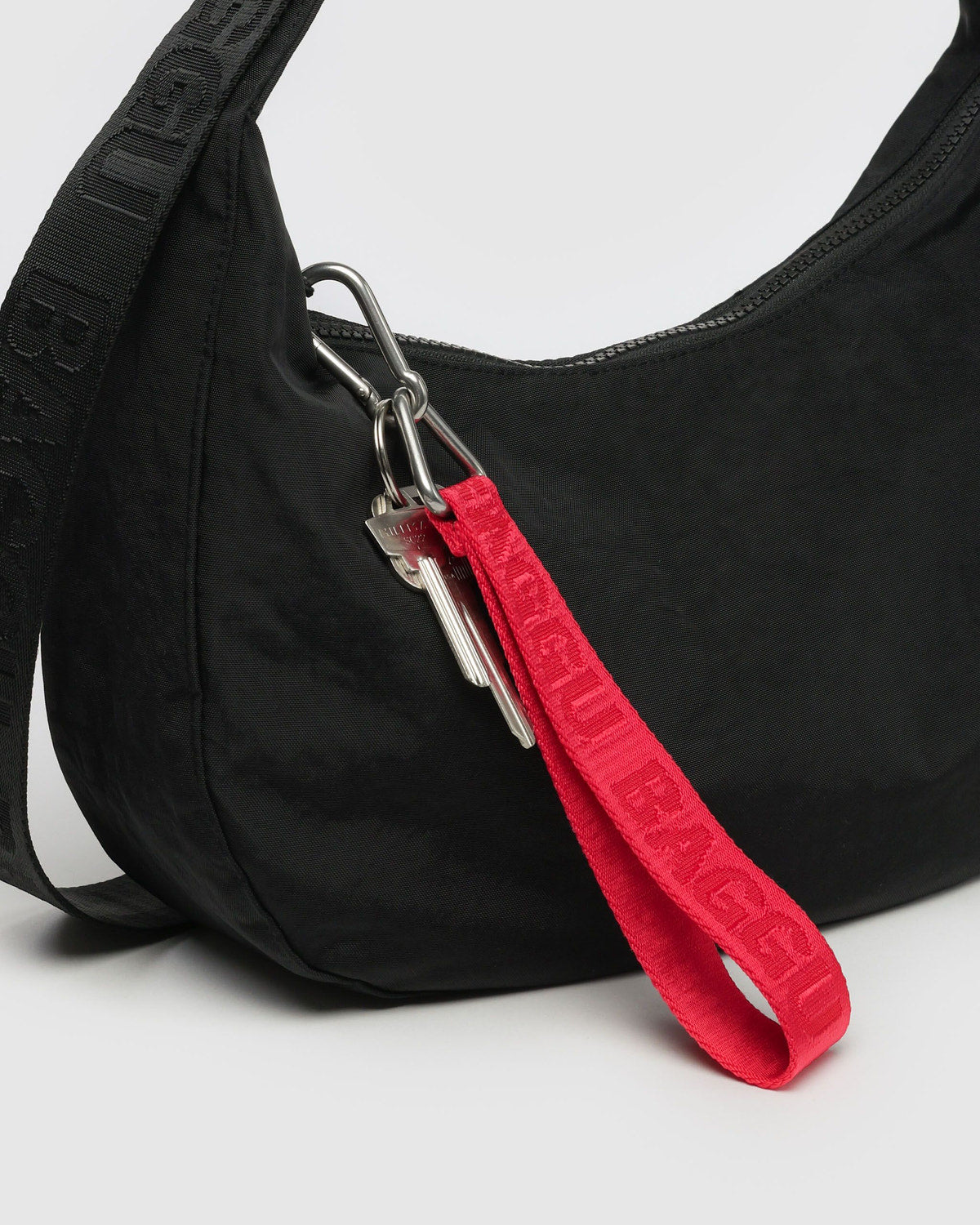 Logo Keychain Red | Baggu Signature