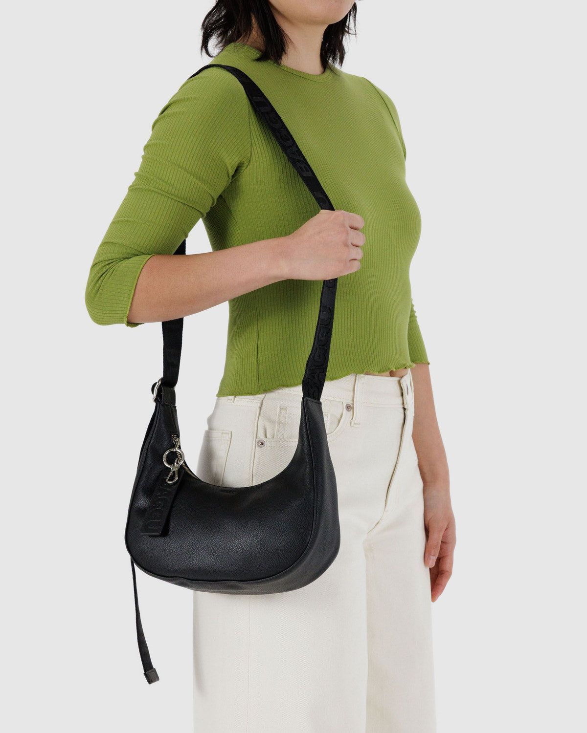 Small Recycled Leather Crescent Bag Black | Baggu Great Value
