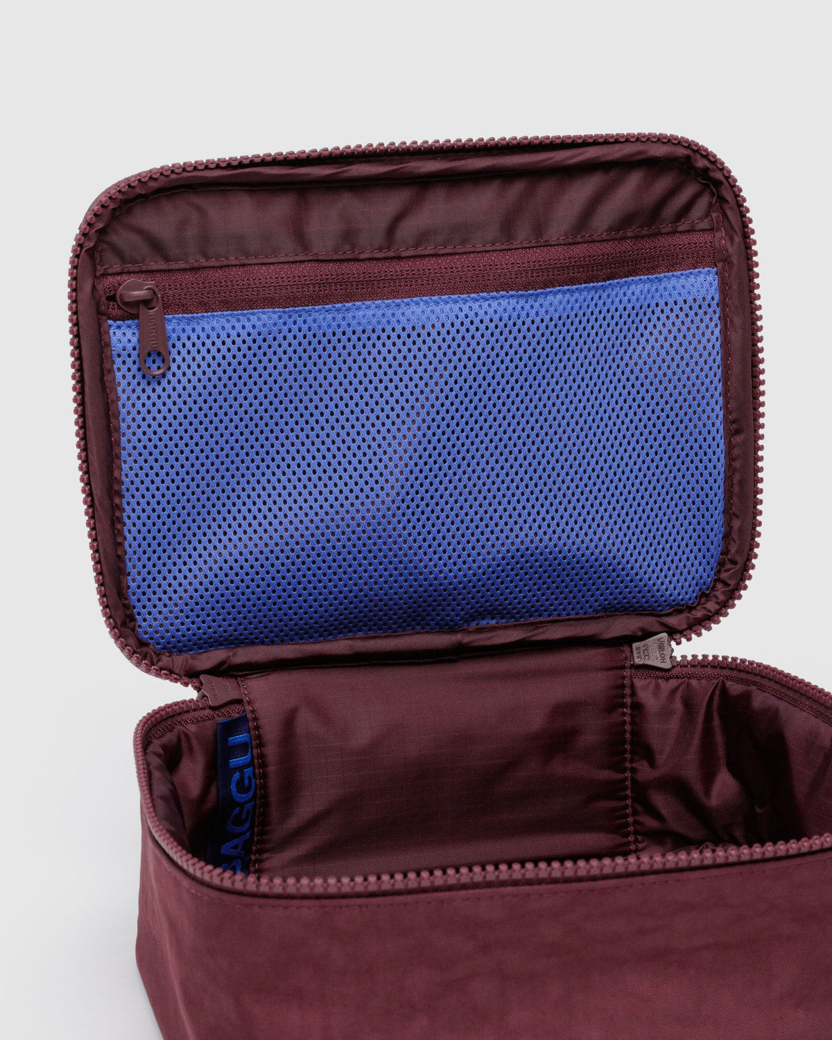 Small Cosmetic Case Mahogany | Baggu Sale