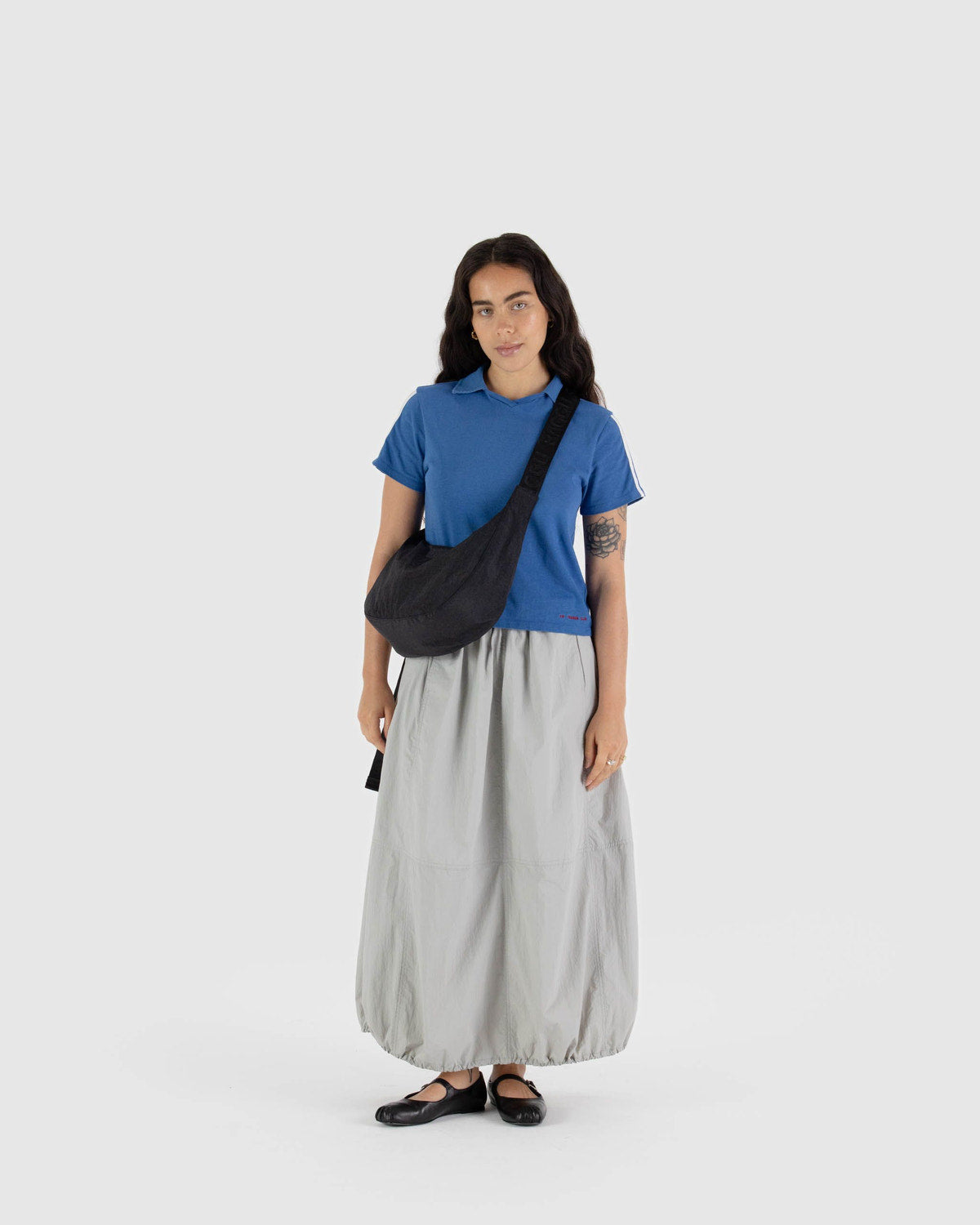 Medium Nylon Crescent Bag Black | Baggu Essential