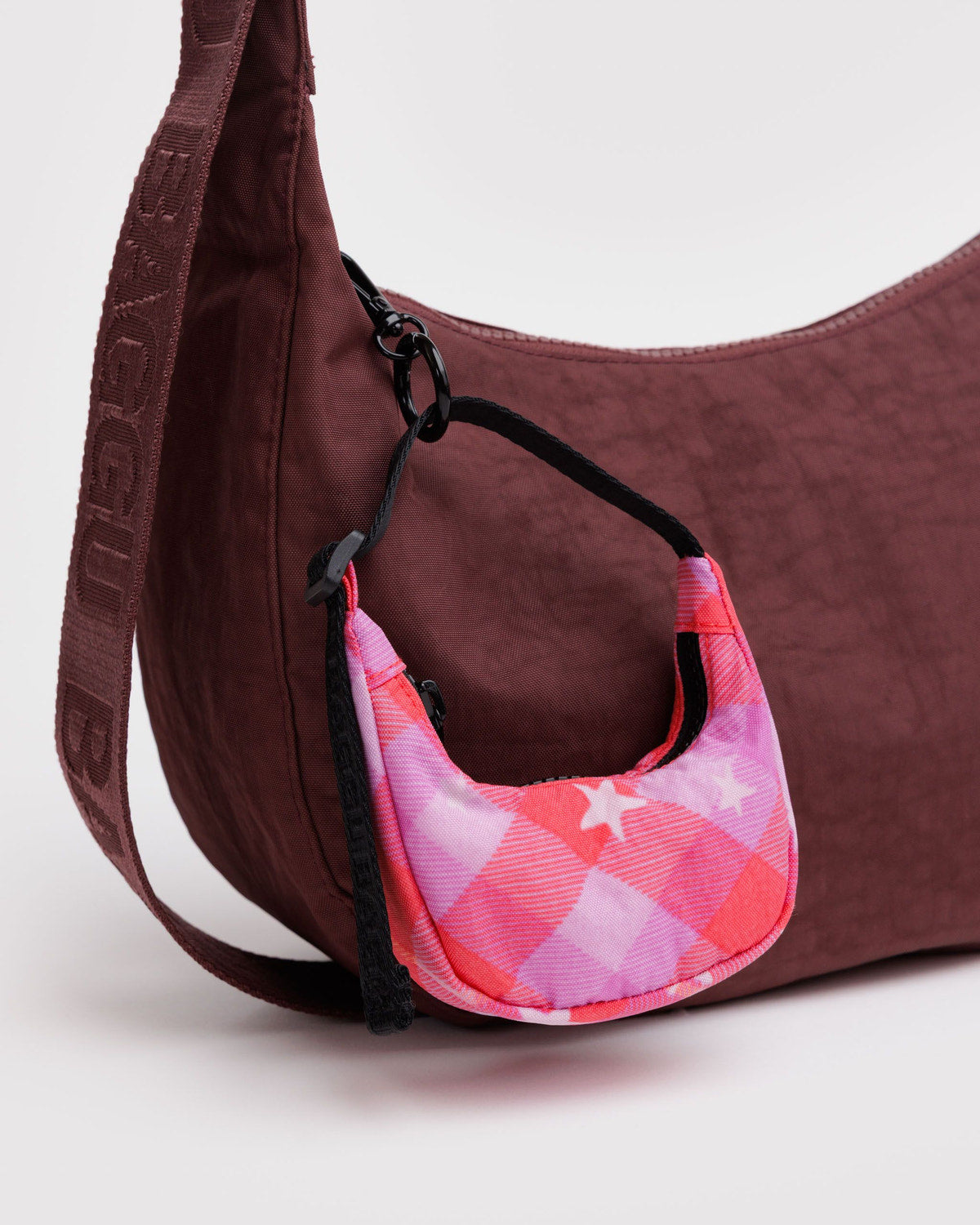 Crescent Bag Charm Pink Star Plaid | Baggu Exclusive