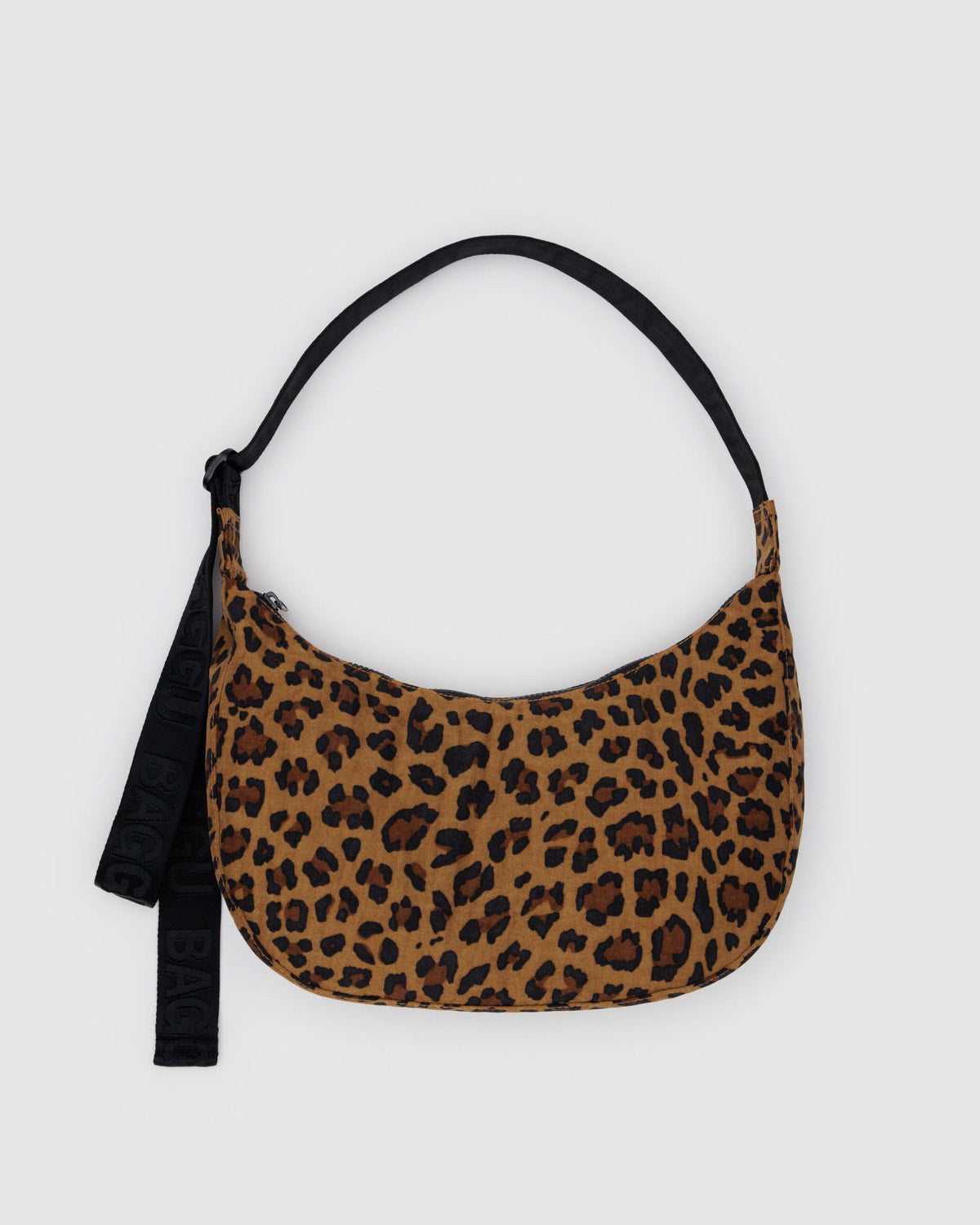 Medium Nylon Crescent Bag Leopard | Baggu Sale