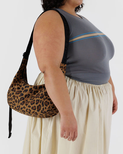 Medium Nylon Crescent Bag Leopard | Baggu Sale