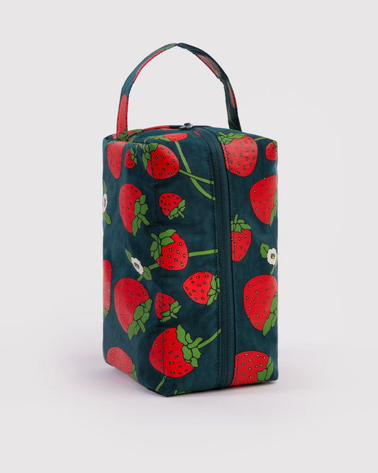 Dopp Kit Strawberry Blossom | Baggu Signature