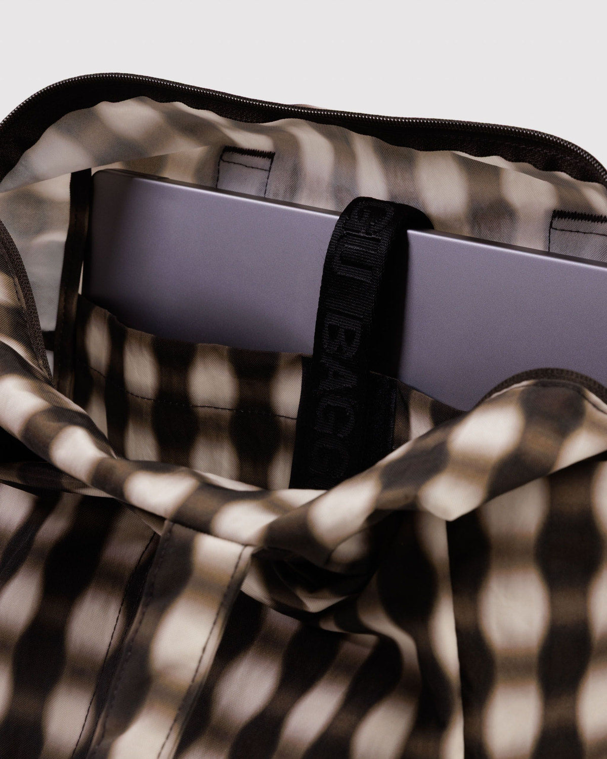 Everyday Cloud Bag Blurred Gingham Brown | Baggu Best Price