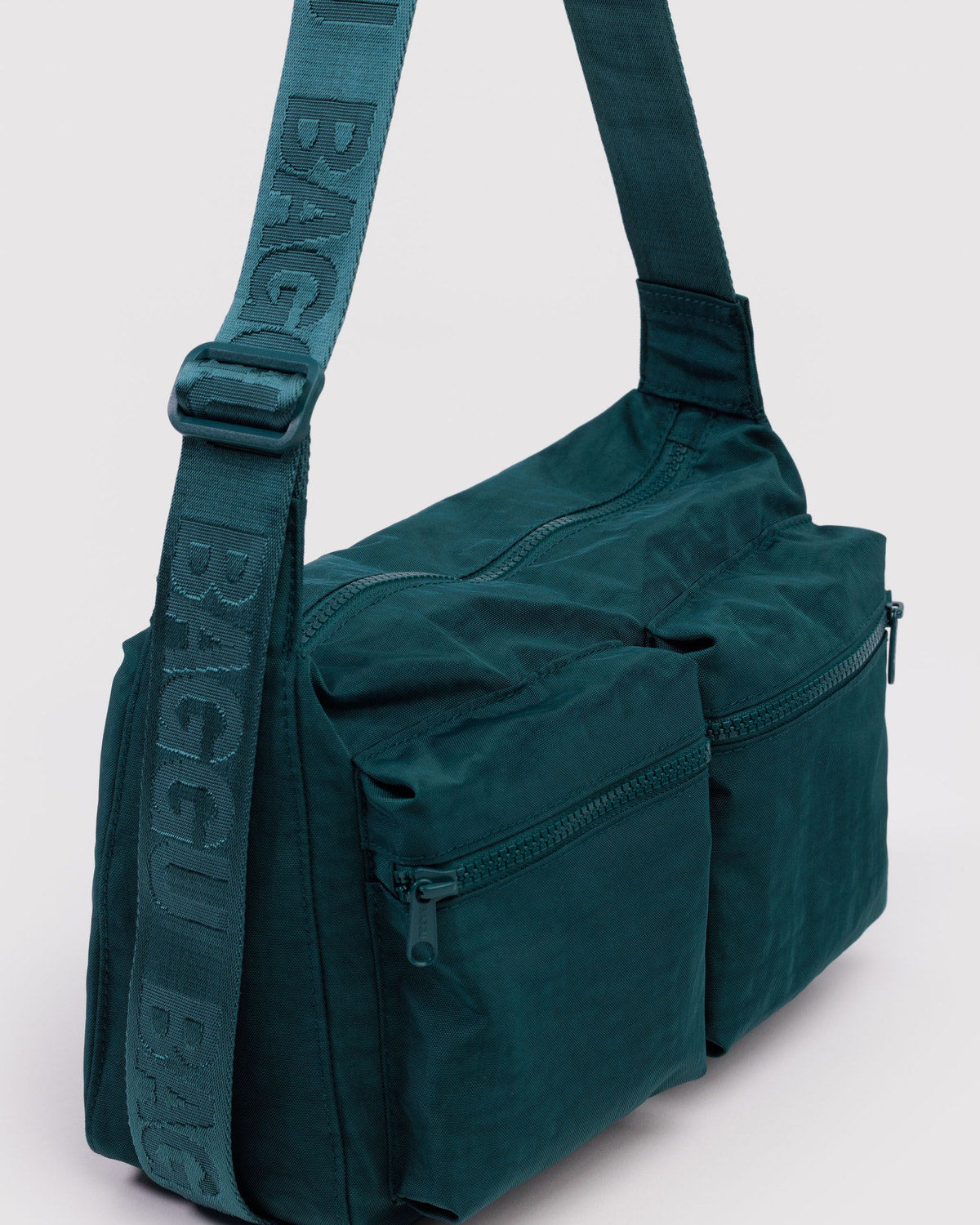 Medium Cargo Crossbody Deep Sea | Baggu Latest