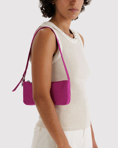 Nylon Pochette Deep Fuchsia | Baggu Trending
