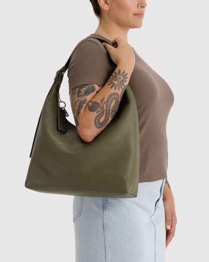 Recycled Leather Shoulder Bag Loden | Baggu Premium