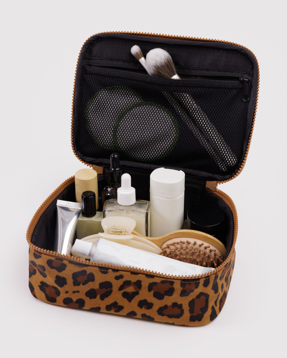 Small Cosmetic Case Leopard | Baggu Premium