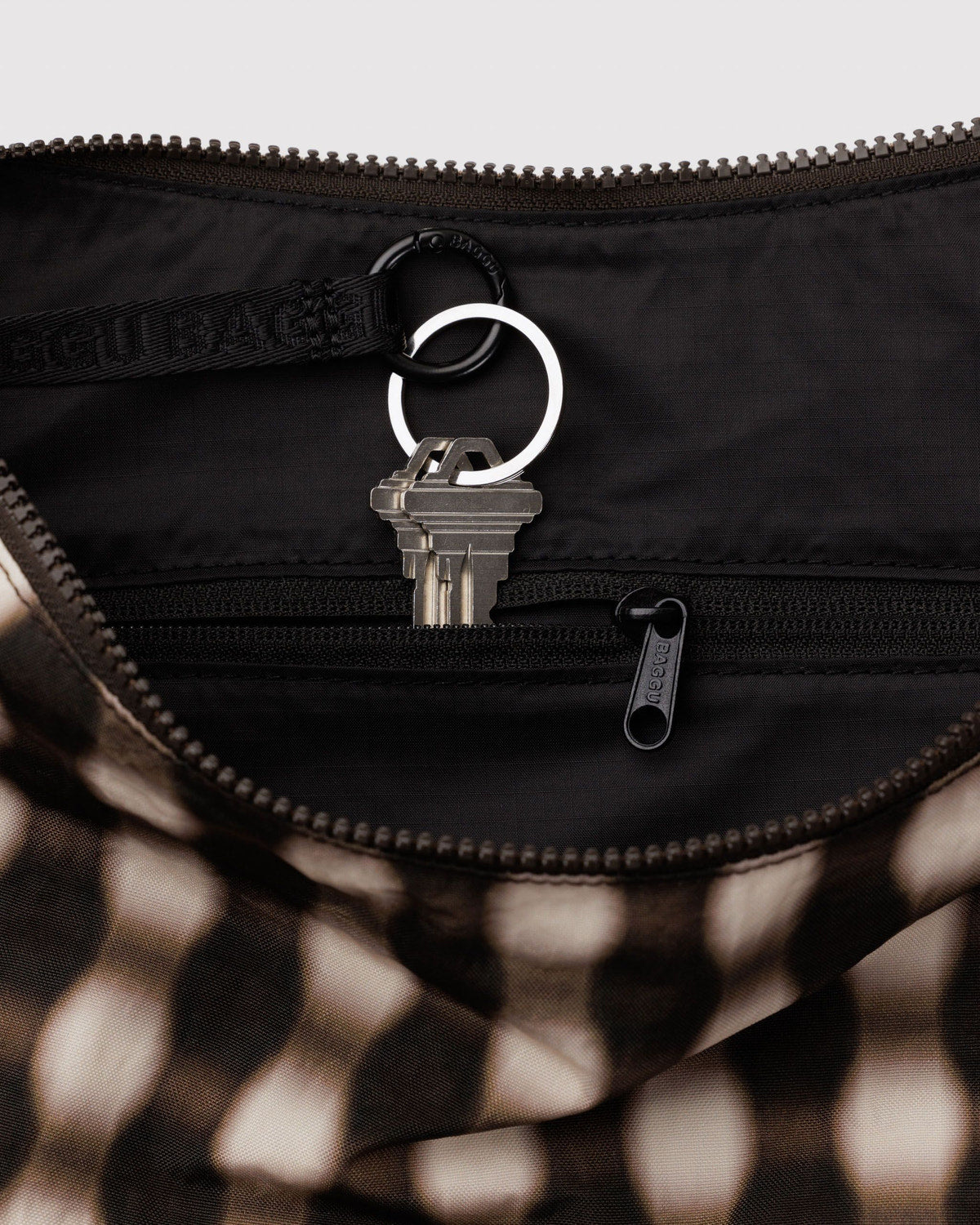 Large Nylon Crescent Bag Blurred Gingham Brown | Baggu Latest