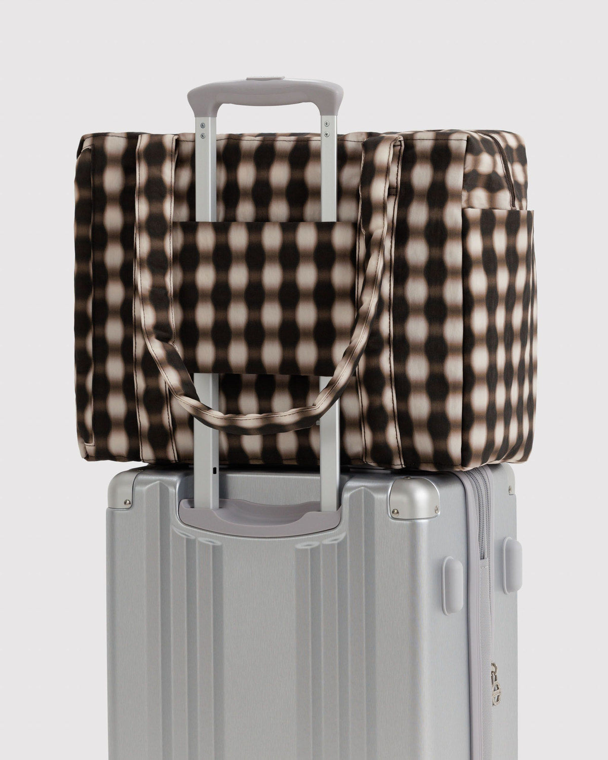 Small Cloud Carry-On Blurred Gingham Brown | Baggu Everyday