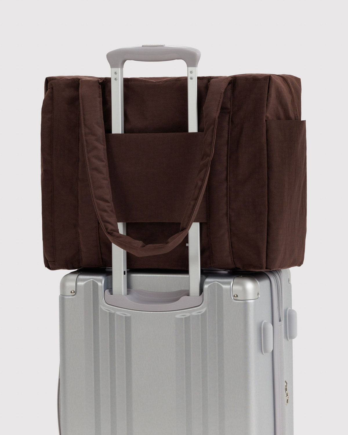 Small Cloud Carry-On Coffee | Baggu Classic