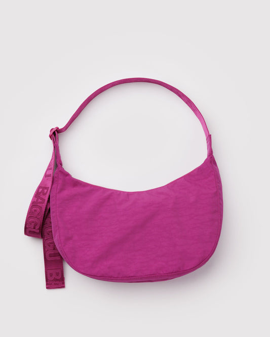 Medium Nylon Crescent Bag Deep Fuchsia | Baggu Customer Favorite