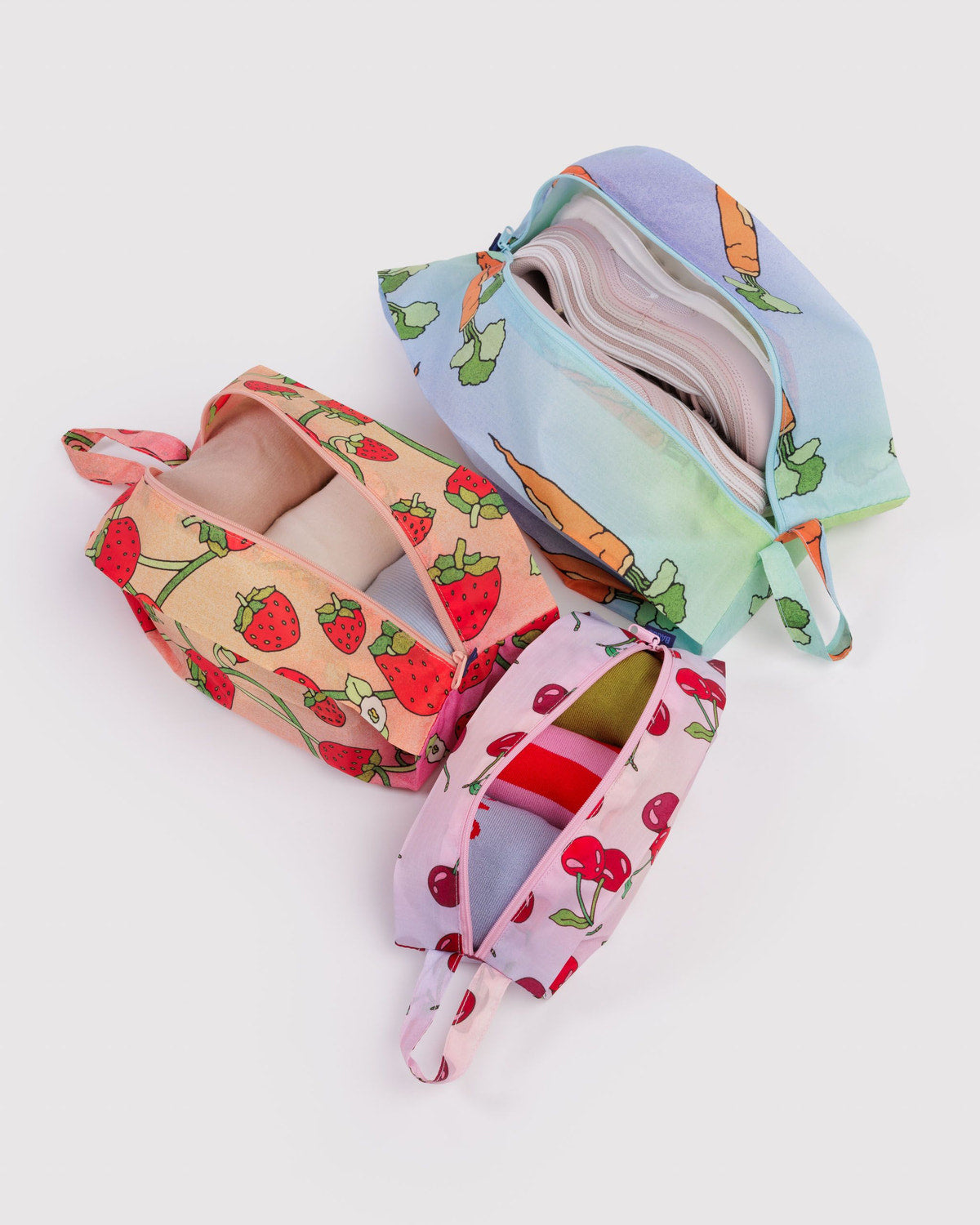 3D Zip Set Carrots & Berries | Baggu Essential