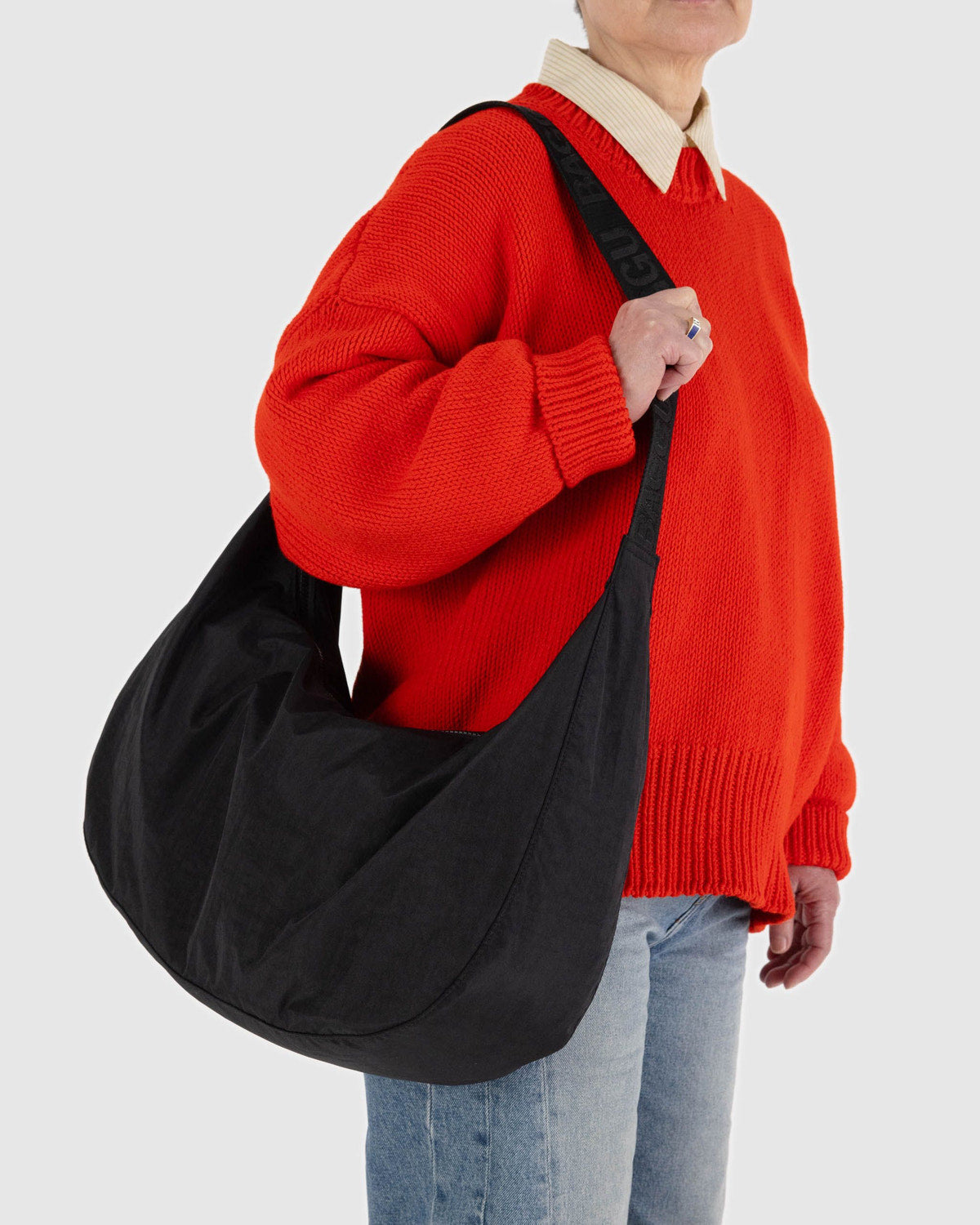 Large Nylon Crescent Bag Black | Baggu Recommended
