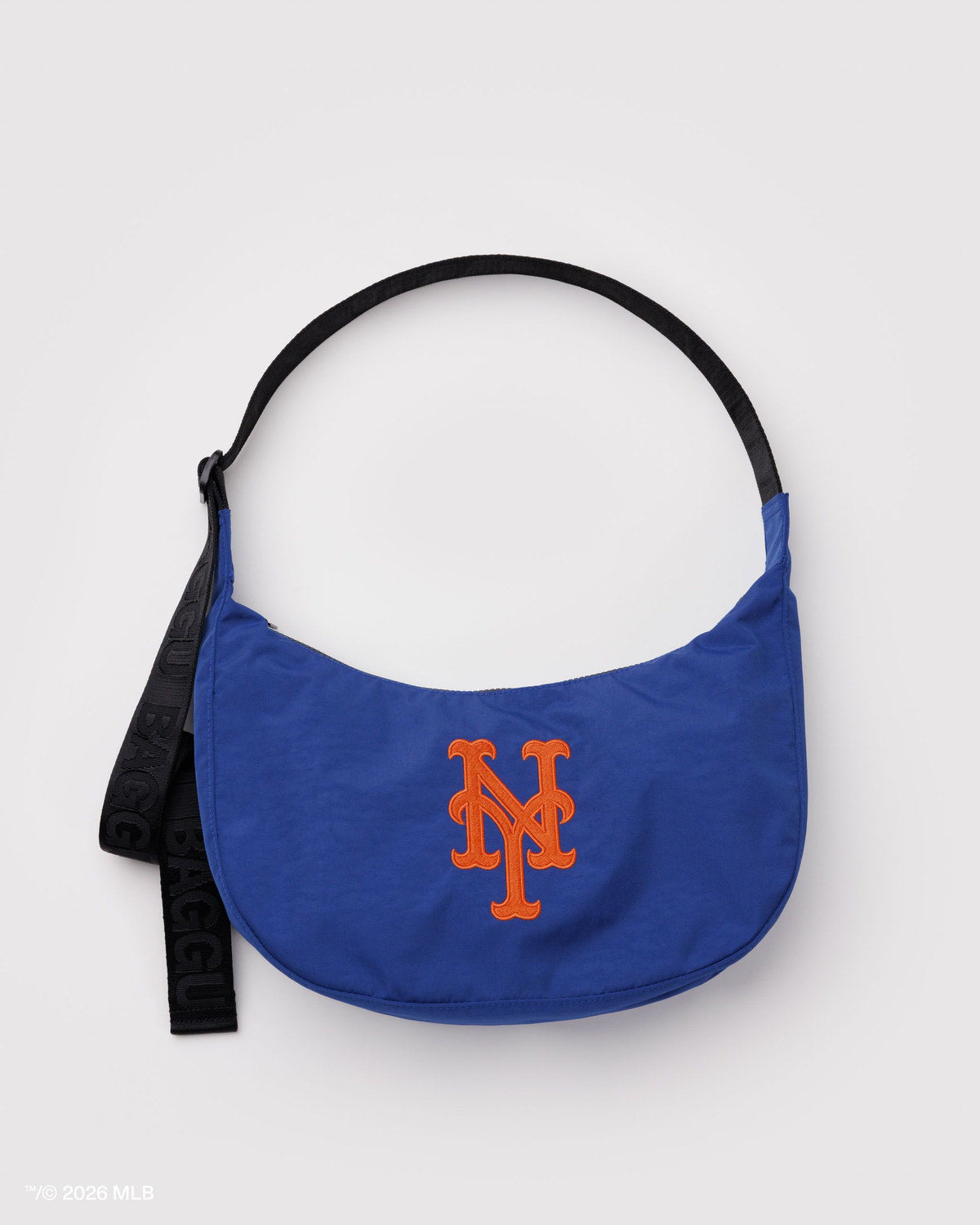 Medium Nylon Crescent Bag New York Mets™ | Baggu Classic