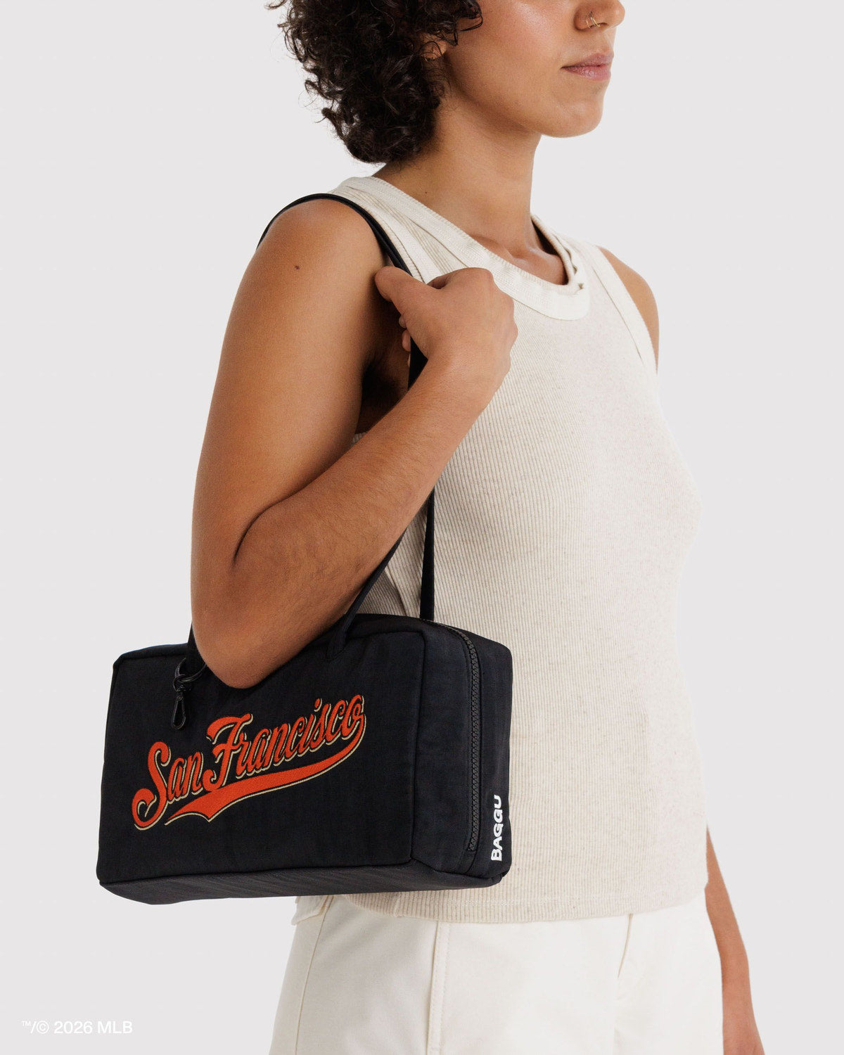 Nylon Bowler Bag San Francisco Giants™ | Baggu Smart Buy