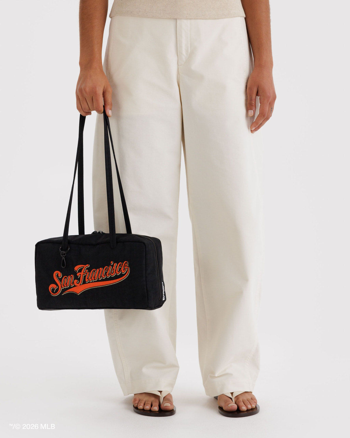 Nylon Bowler Bag San Francisco Giants™ | Baggu Smart Buy
