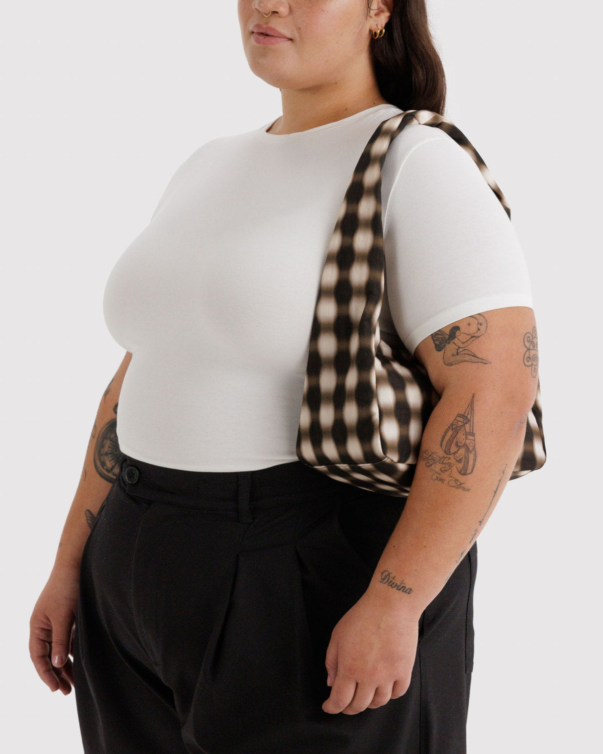 Small Nylon Meringue Bag Blurred Gingham Brown | Baggu Popular